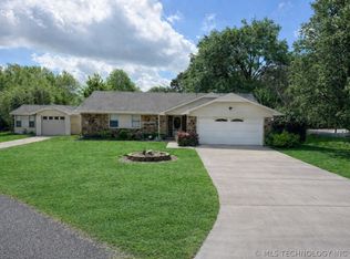 20 Brookwood Dr, Eufaula, OK 74432