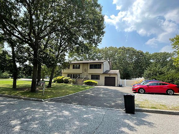 garage and extra street parking