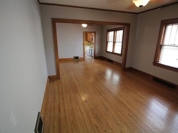 5th image of 1633 Van Dorn St