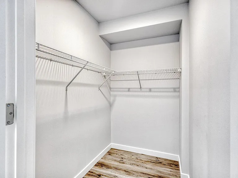 1033 Autumnwood Dr #502 — Photo 12