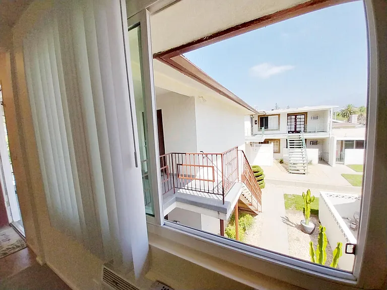 2937 N Garey Ave — Photo 26
