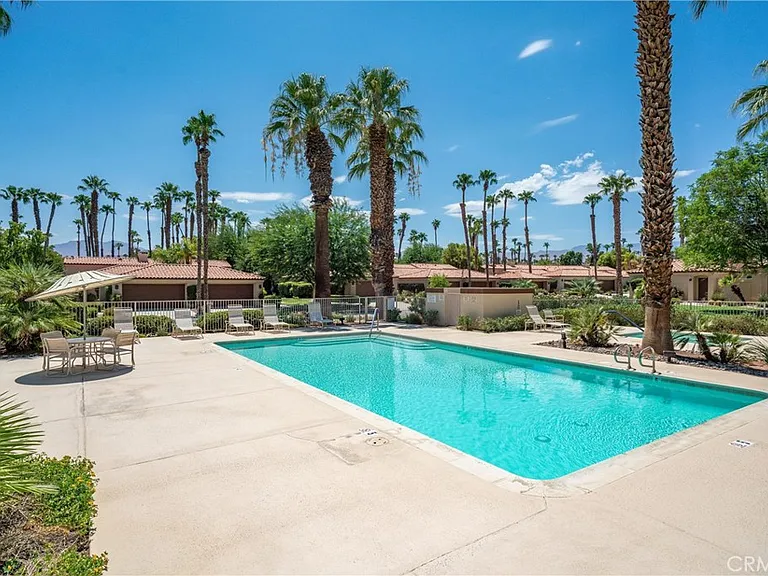 38921 Wisteria Dr — Photo 28