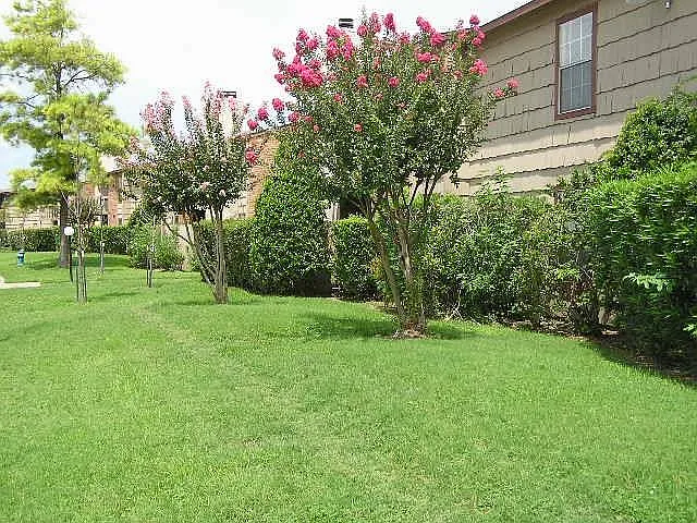 9101 Country Creek Dr #306 — Photo 15