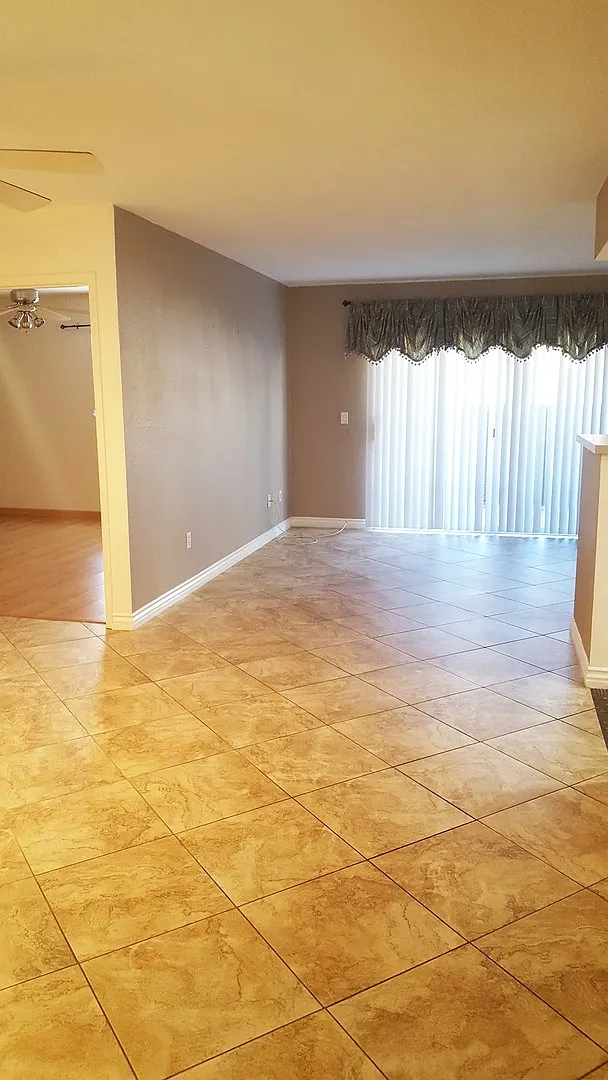 Three Bedroom Southwest Condo, Tile, Ground Floor — Photo 3