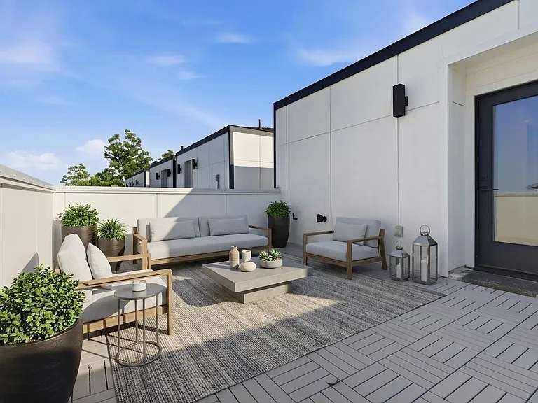 2213 Francis St — Photo 27