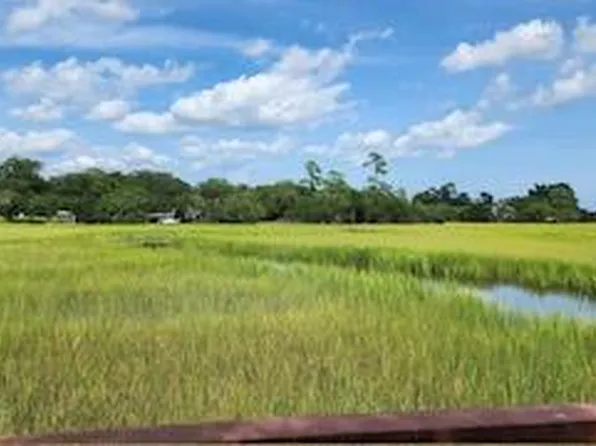 78 Rebellion Rd, Charleston, SC 29407