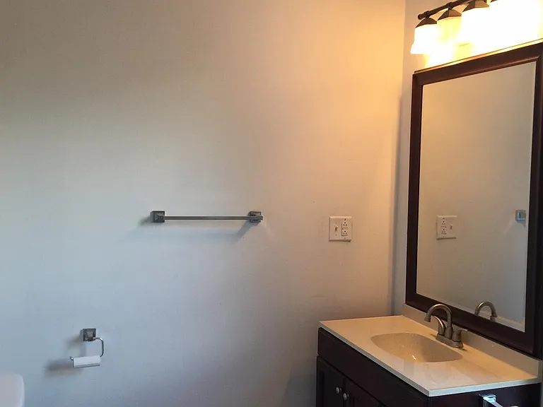1507 Capouse Ave — Photo 6