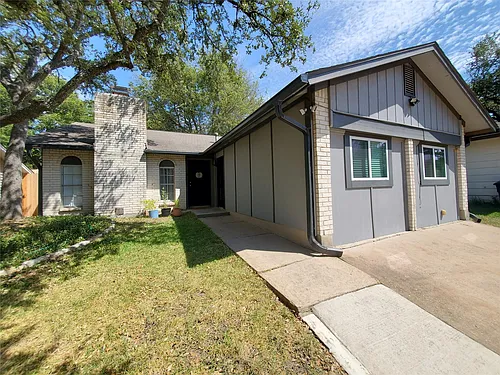 924 Acorn Oaks Dr #A Photo 1