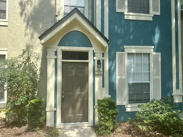 13703 Richmond Park Dr, Jacksonville, FL