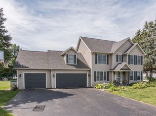 52 Capercaillie Ln, Battle Creek, MI 49014