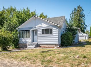 112 Ostrander Ave W, Kelso, WA 98626