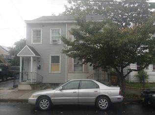 1009 Anderson St, Trenton, NJ 08611