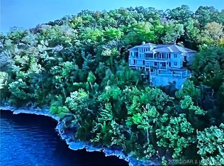 2612 Arrowhead Estates Rd, Lake Ozark, MO 65049