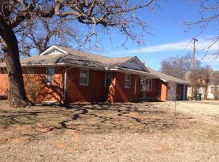 723 S Bennett Blvd, Chandler, OK 74834