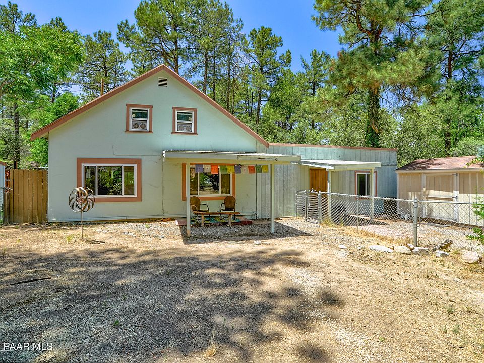 1st image of 210 Cory Ave