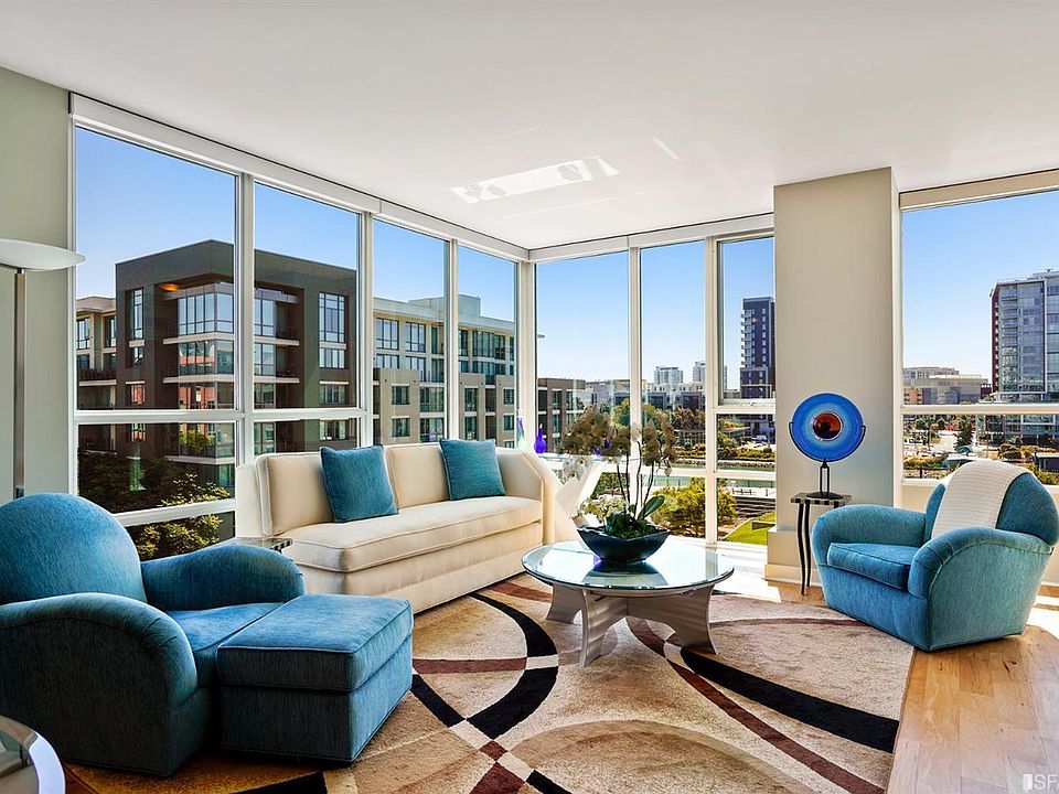1st image of 300 Berry St Unit 508