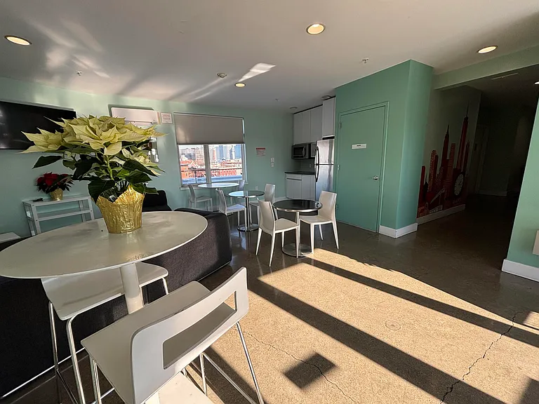 217 Newark Ave #410 — Photo 18
