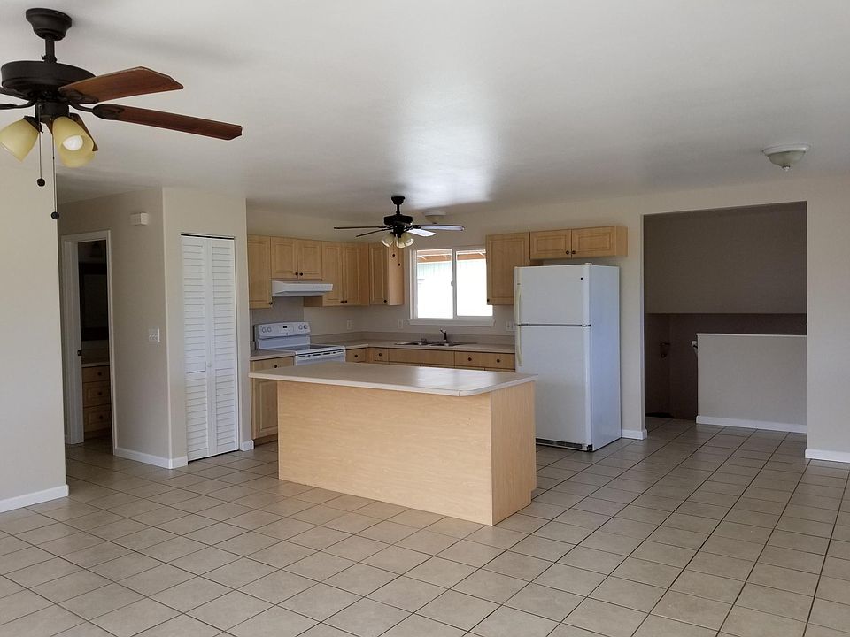 1st image of 528 Halela St