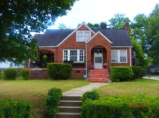 239 Rolling Rd, Burlington, NC 27217