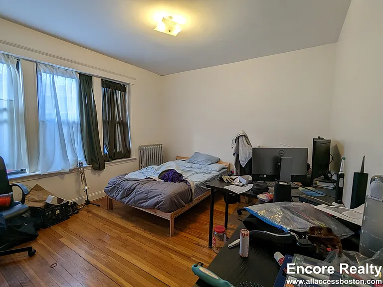 37 Egremont Rd #14 — Photo 4