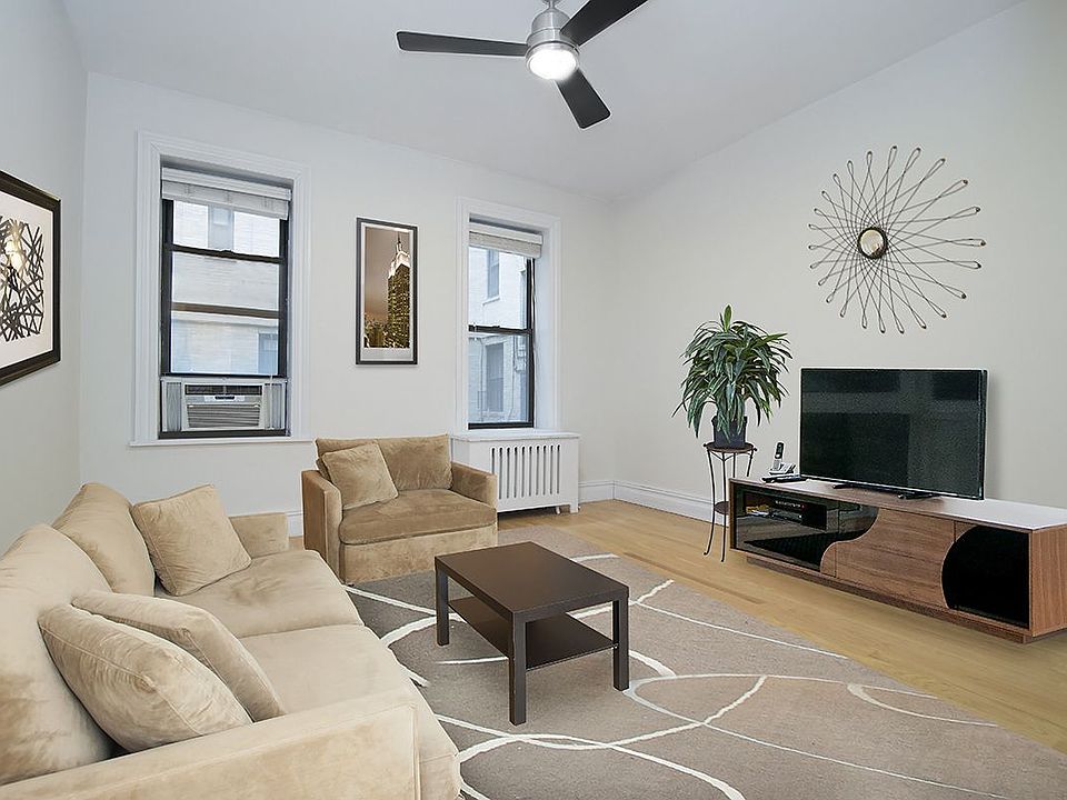 1st image of 442 Hudson St #1E