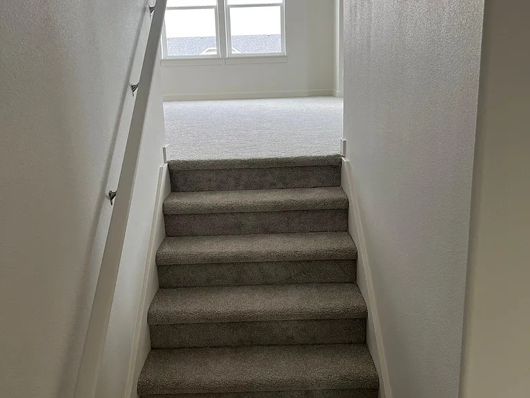 3921 Lynn St — Photo 9