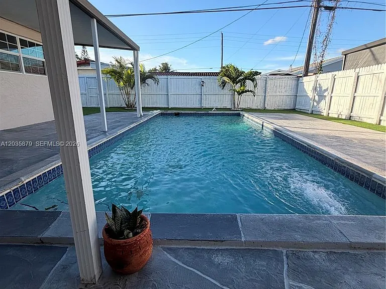7751 NW 32nd St — Photo 24
