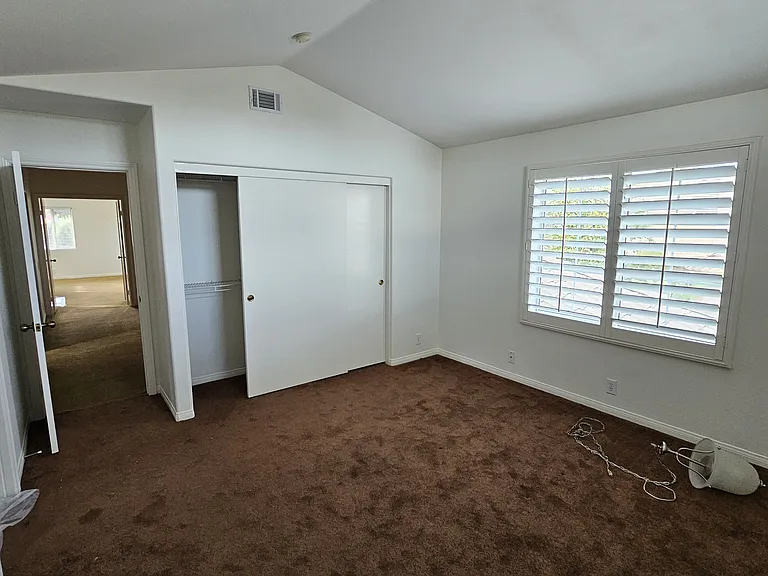 Upstairs bedroom 1