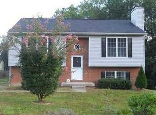 7713 Wellington Glen Dr, Fredericksburg, VA