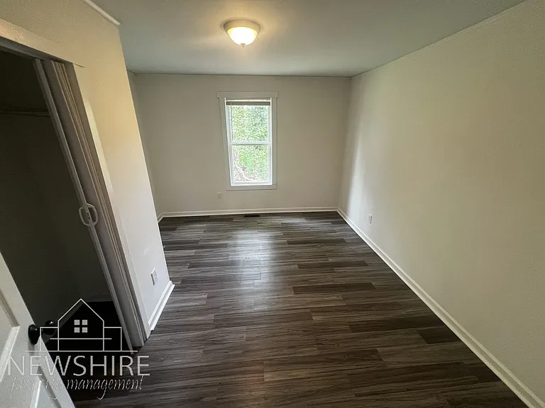1576 Farley Avenue Ext — Photo 8