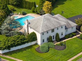 20 Summer Pl, Huntingdon Valley, PA 19006