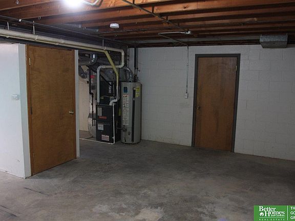 5th image of 3212 N 49th St