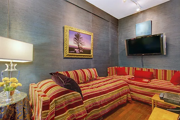 Sold by Corcoran | media 17