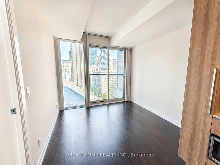 85 Wood St #1905 — Photo 4
