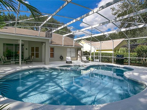 2nd image of 10212 Pointview Ct #4
