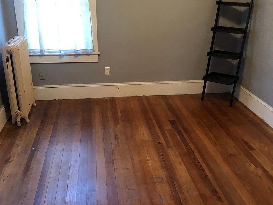 2nd image of 23-25 Fielding St