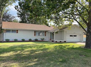 6722 E 26th Ct, Tulsa, OK 74129