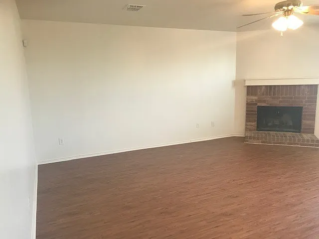 1045 Cavern Dr — Photo 9