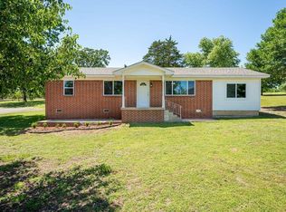 211 Cedar Cir, Greenwood, AR 72936