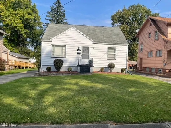 1670 Weston Ave, Youngstown, OH 44514
