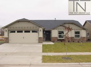 2111 E Daulby St, Meridian, ID 83642