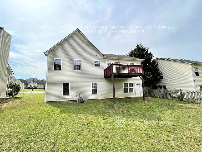 174 Saint Ann Cir — Photo 23