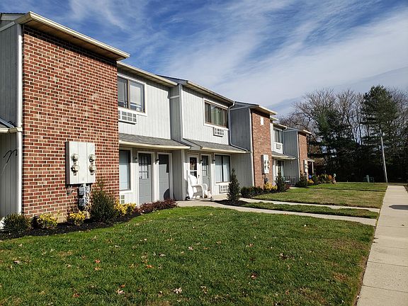 2nd image of 10 Powell Dr #D269ca831