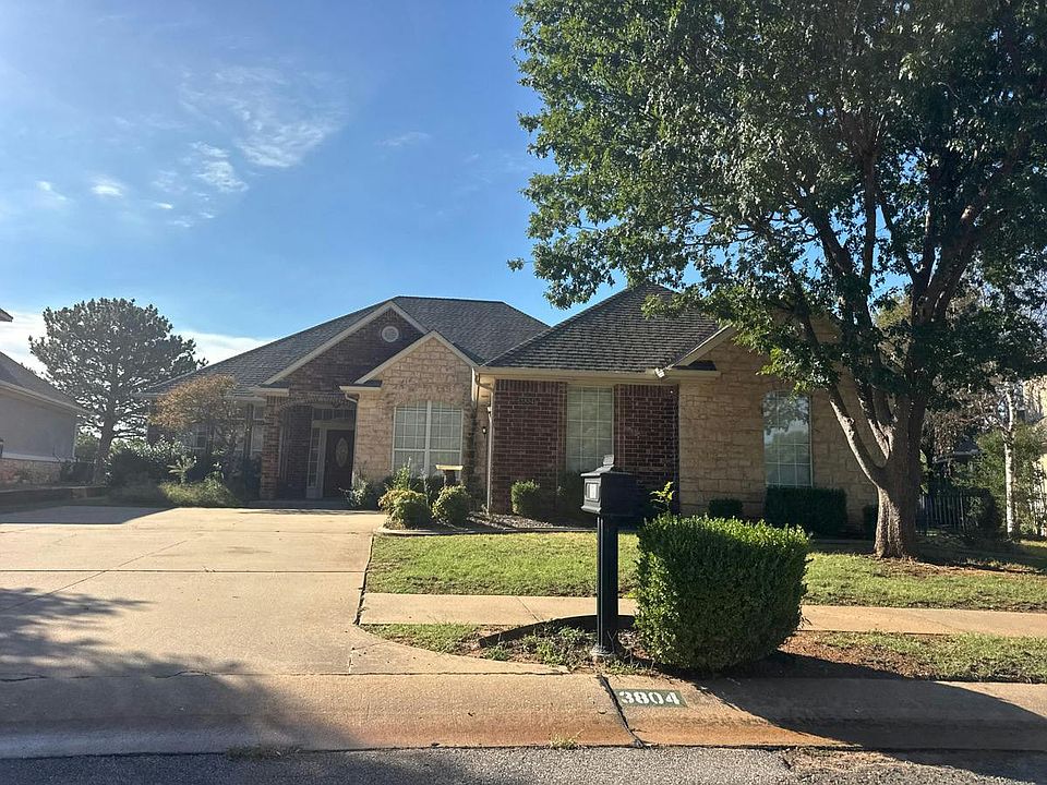 1st image of 3804 Woodshadow Rd