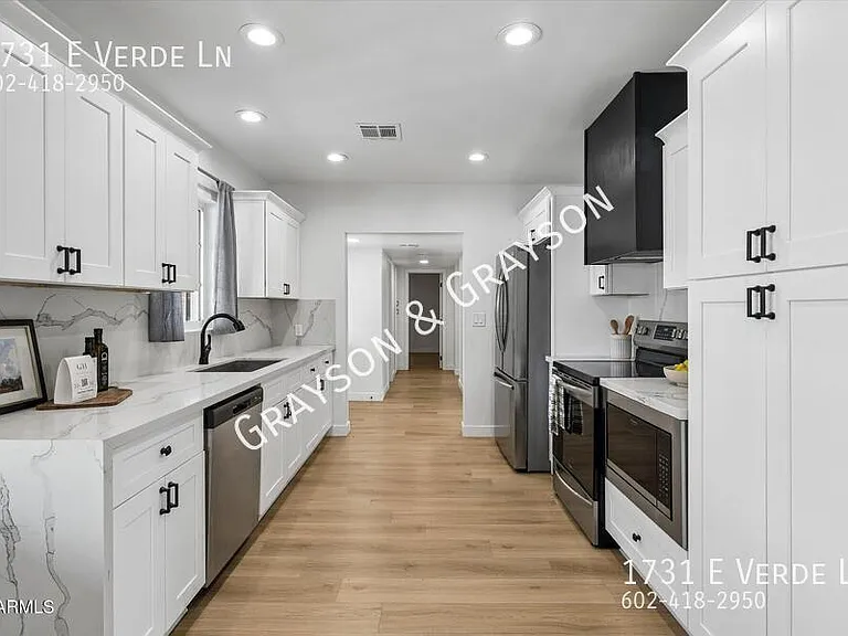 1731 E Verde Ln — Photo 6
