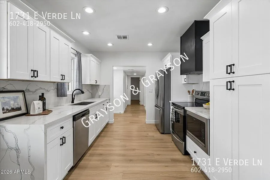1731 E Verde Ln