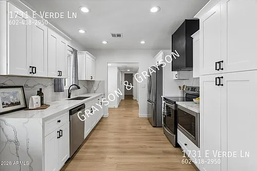 1731 E Verde Ln Photo 1