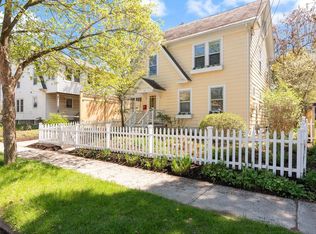 35 Wilson St, Burlington, VT 05401