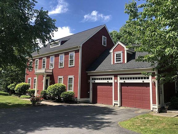 2nd image of 16 Thomas Newton Dr