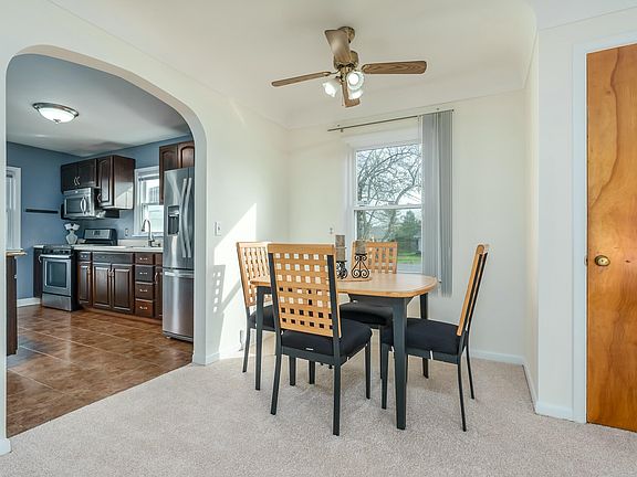 4th image of 1012 Avondale Dr